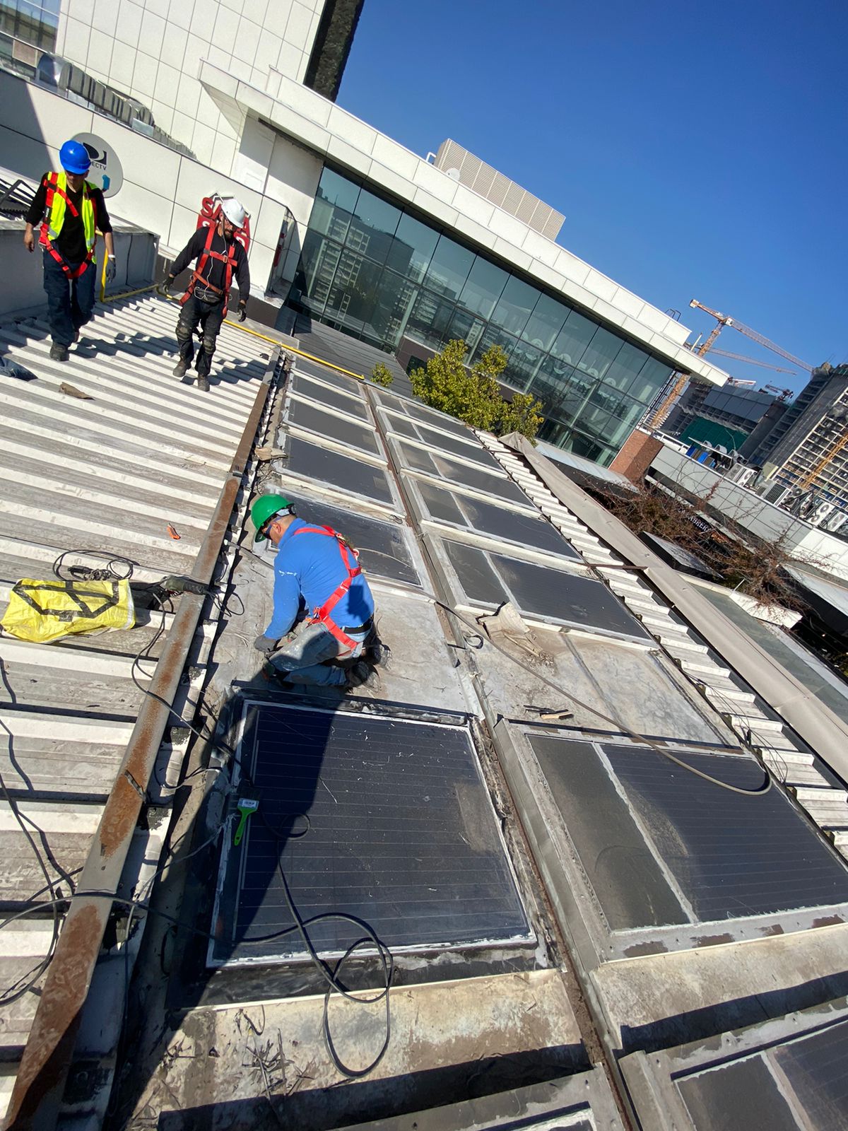 techumbre levantamiento líneas eléctricas